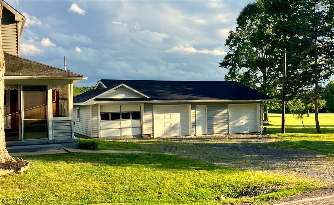 1517 W Garfield Road Columbiana OH 44408