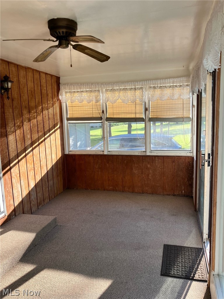 1517 W Garfield Road Columbiana OH 44408