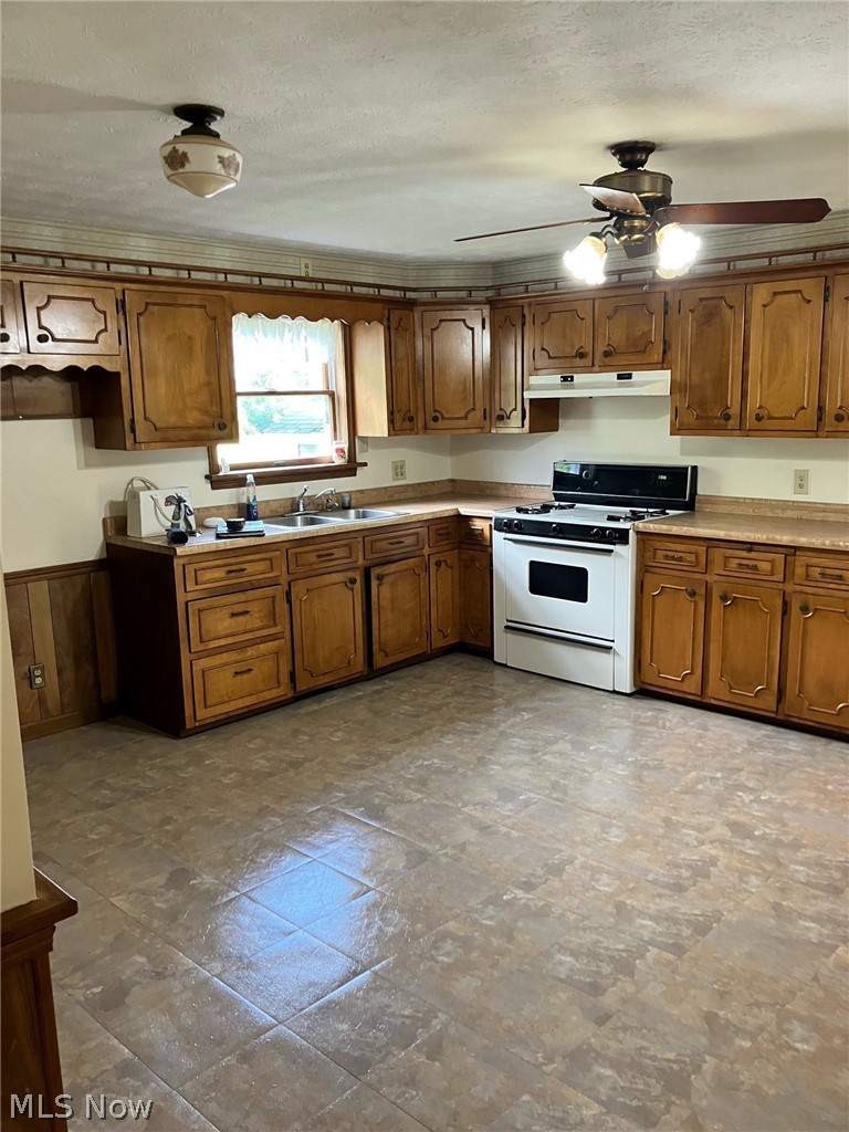 1517 W Garfield Road Columbiana OH 44408