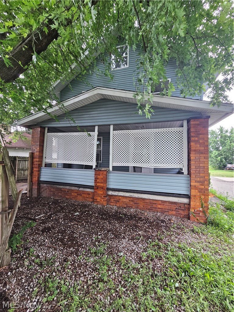 803 Akin Court SW Canton OH 44706