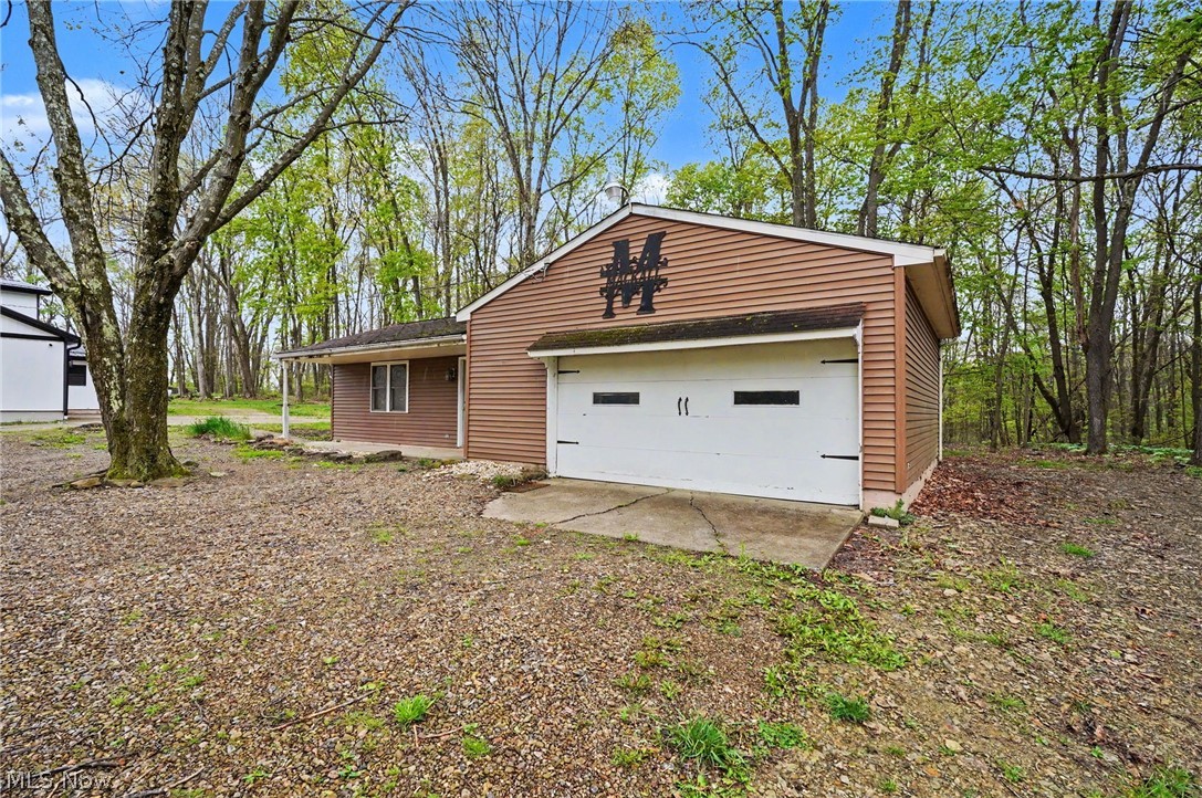 47176 Chippewa Trail Negley OH 44441