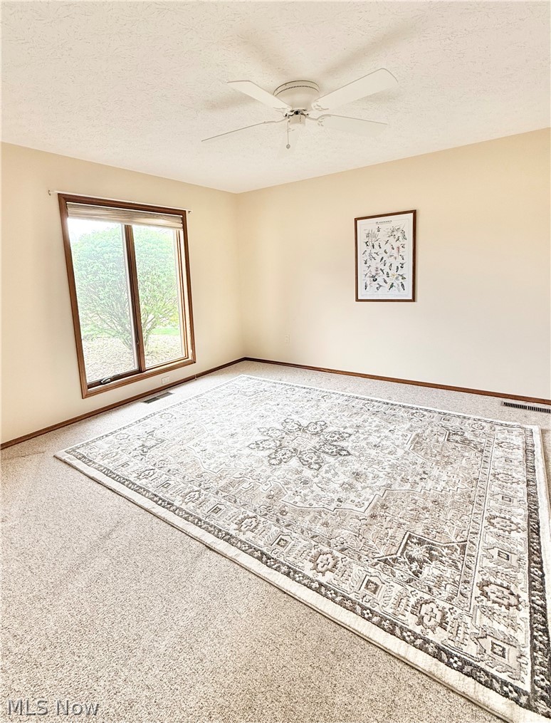 33162 Eagles Glen Court North Ridgeville OH 44039