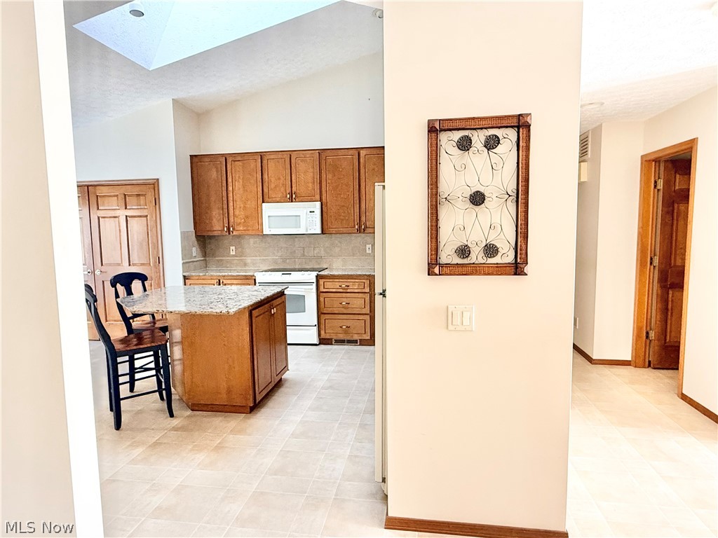 33162 Eagles Glen Court North Ridgeville OH 44039