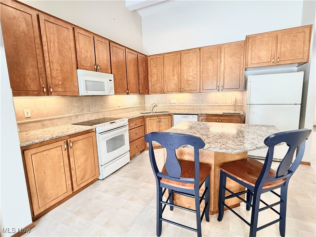 33162 Eagles Glen Court North Ridgeville OH 44039