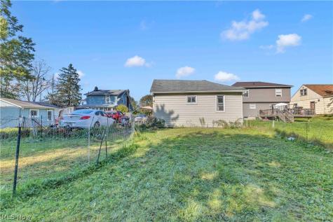 2364 Mogadore Road Akron OH 44312