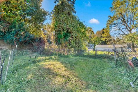 2364 Mogadore Road Akron OH 44312