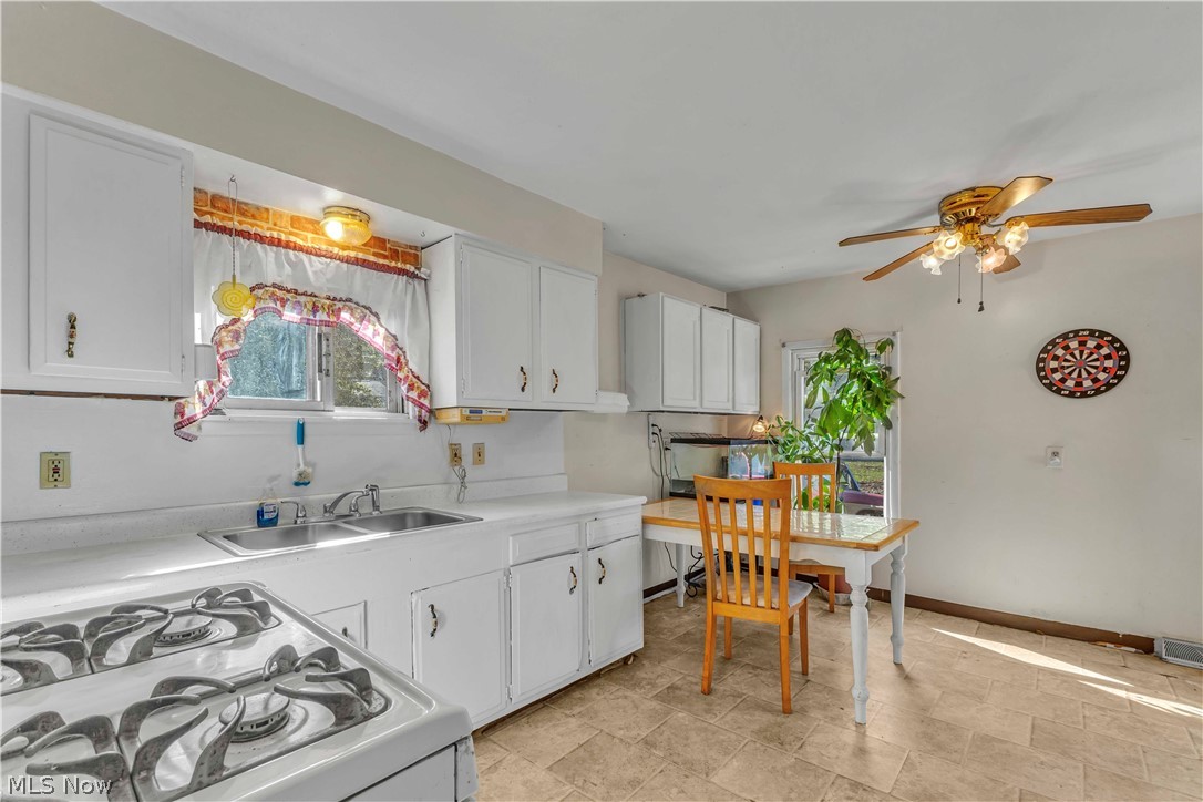 2364 Mogadore Road Akron OH 44312