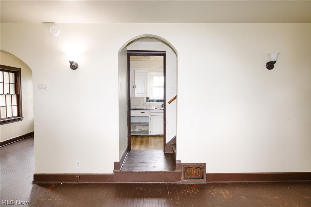 472 W 6th Street Mansfield OH 44903