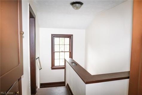 472 W 6th Street Mansfield OH 44903