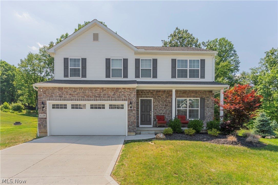 1220 Selena Grove Uniontown OH 44685