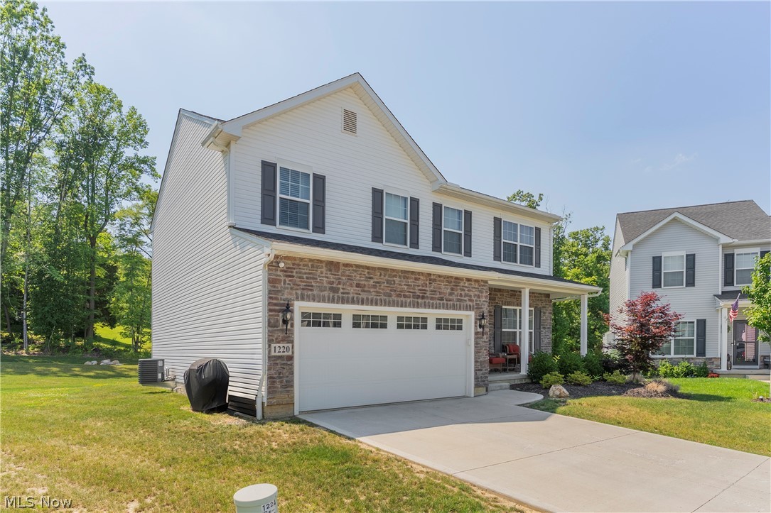 1220 Selena Grove Uniontown OH 44685
