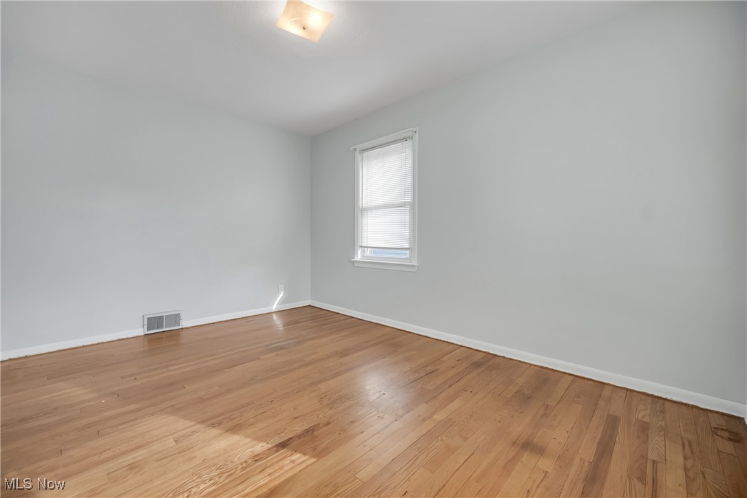 30018 Warren Road Wickliffe OH 44092