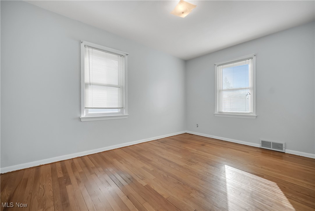 30018 Warren Road Wickliffe OH 44092