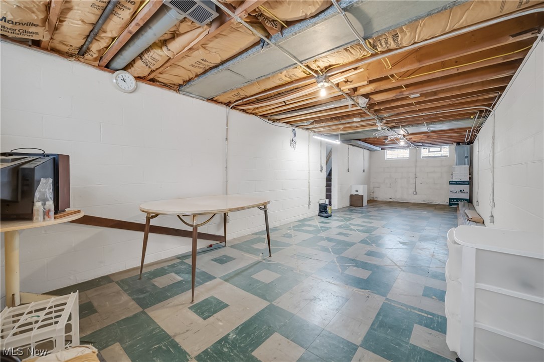 30018 Warren Road Wickliffe OH 44092