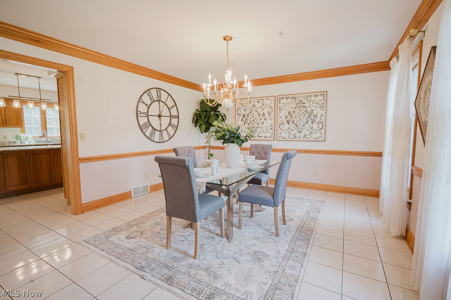 111 Kings Lane Canfield OH 44406