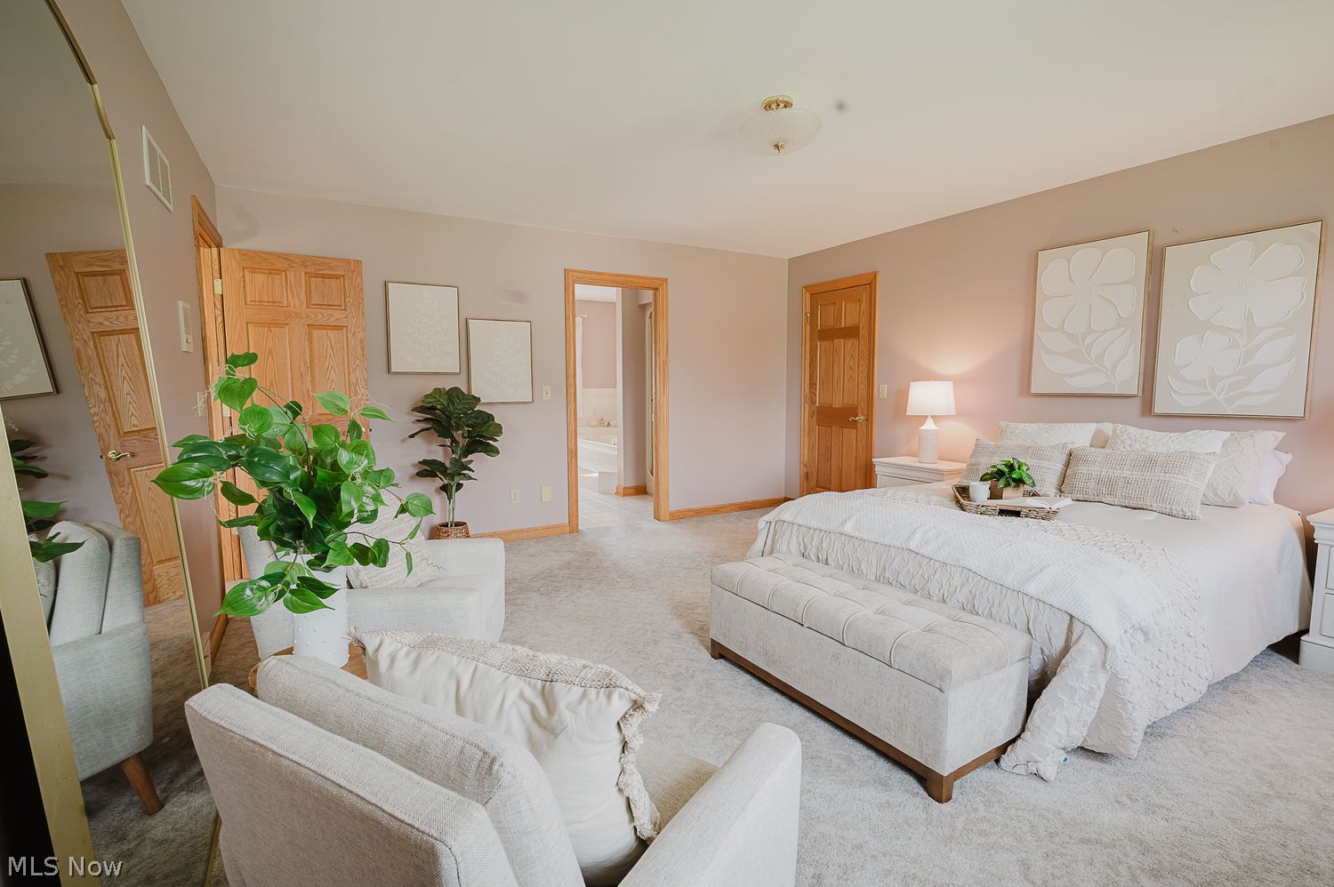 111 Kings Lane Canfield OH 44406