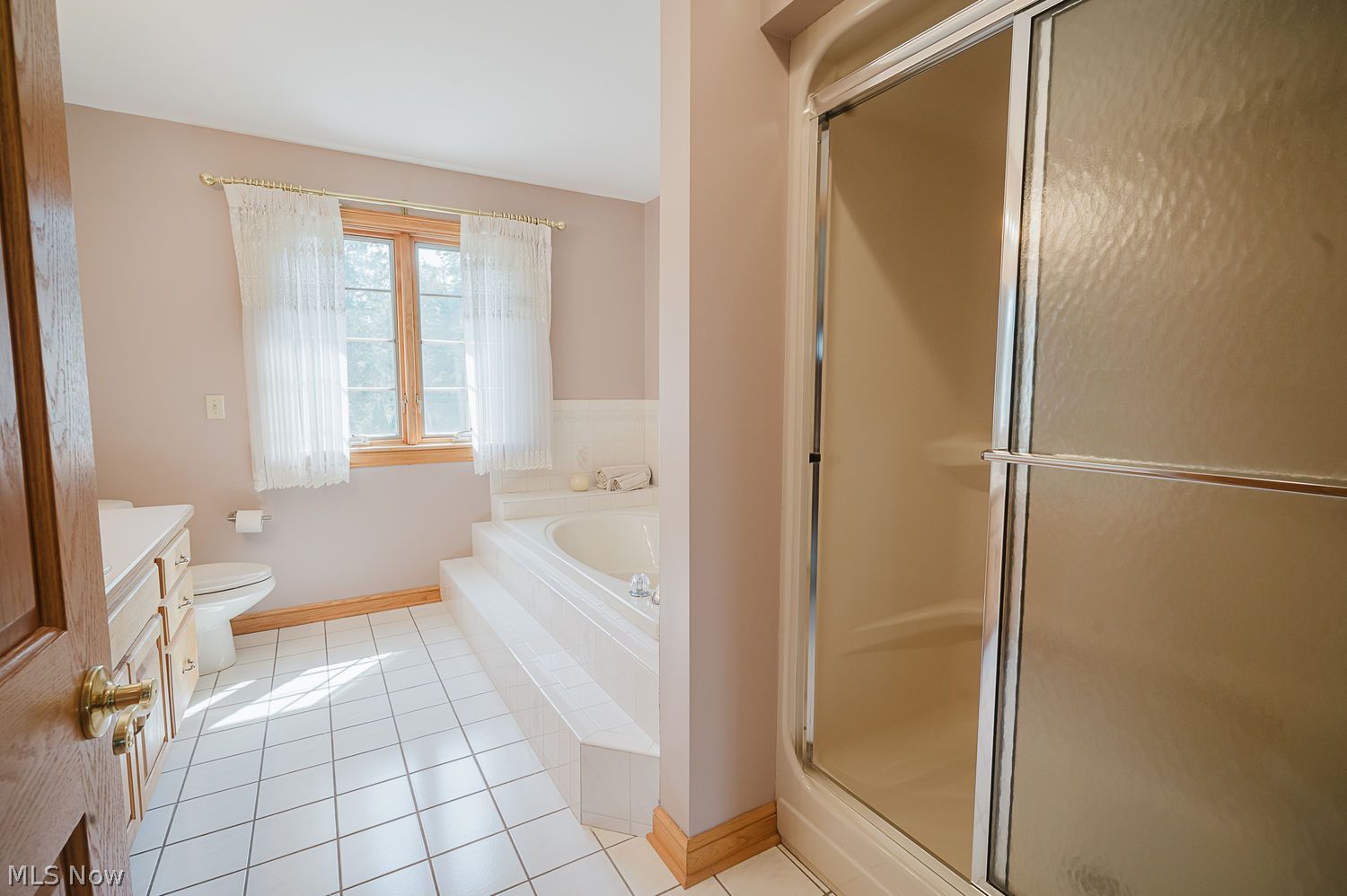 111 Kings Lane Canfield OH 44406