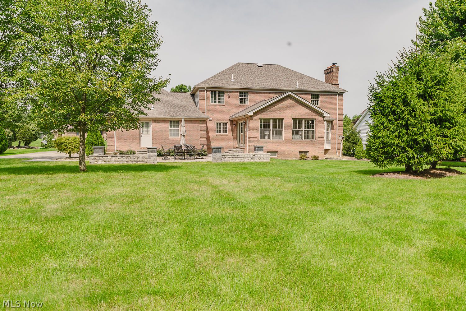 111 Kings Lane Canfield OH 44406