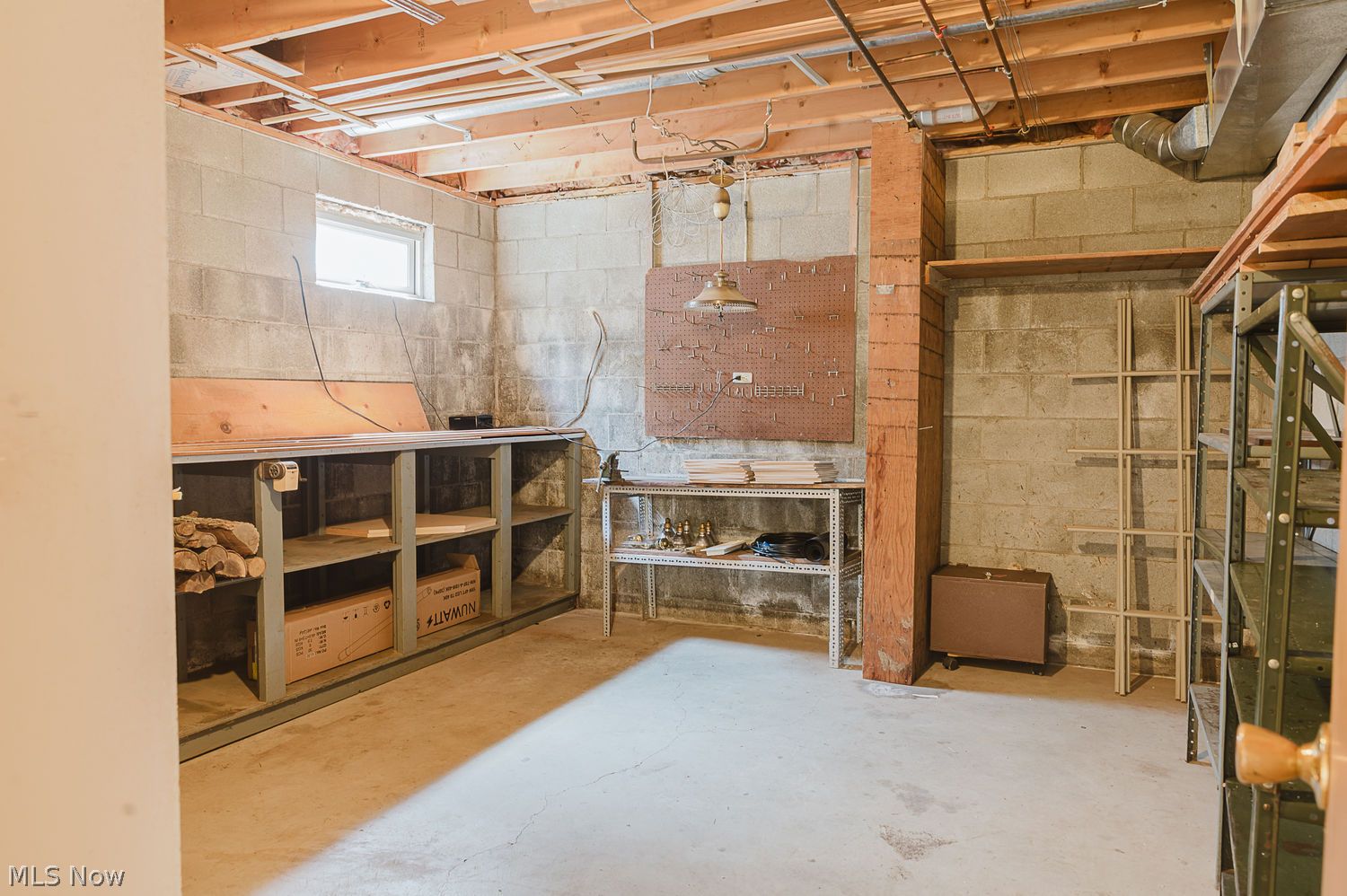 111 Kings Lane Canfield OH 44406