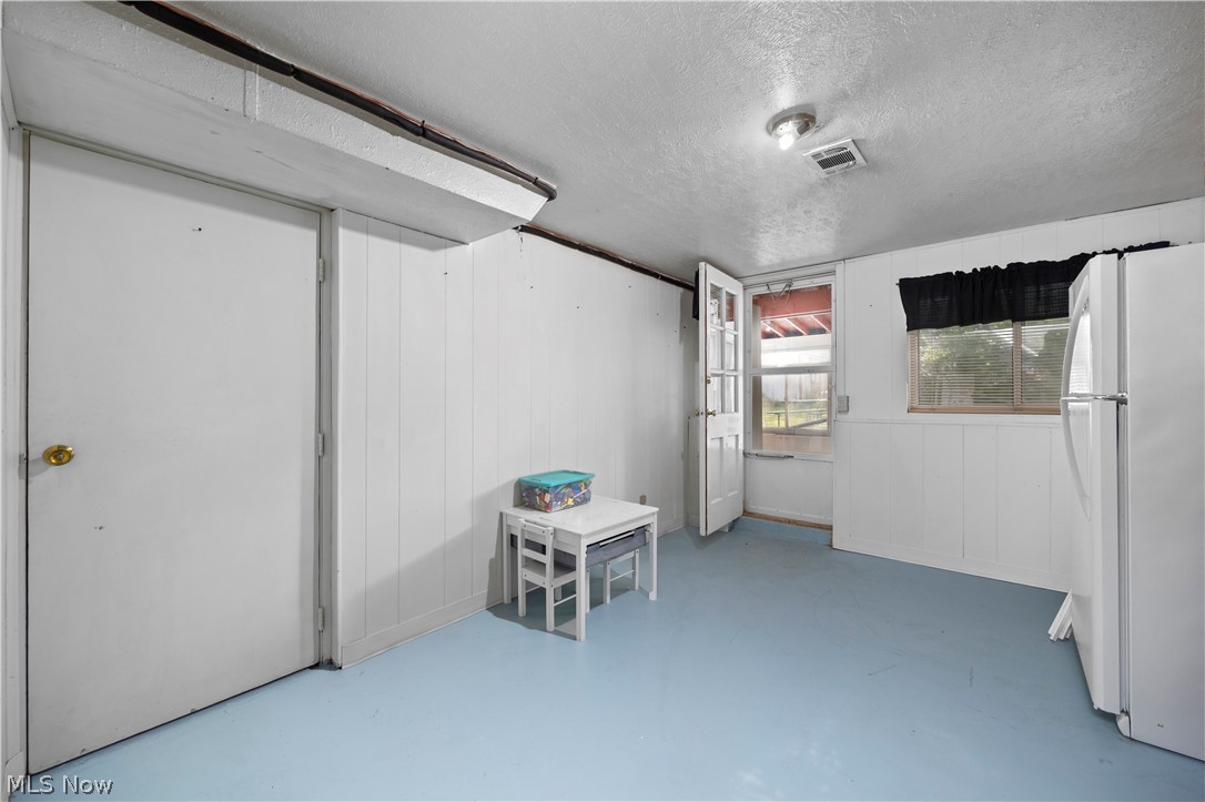 5817 Calamie Drive Parma Heights OH 44130