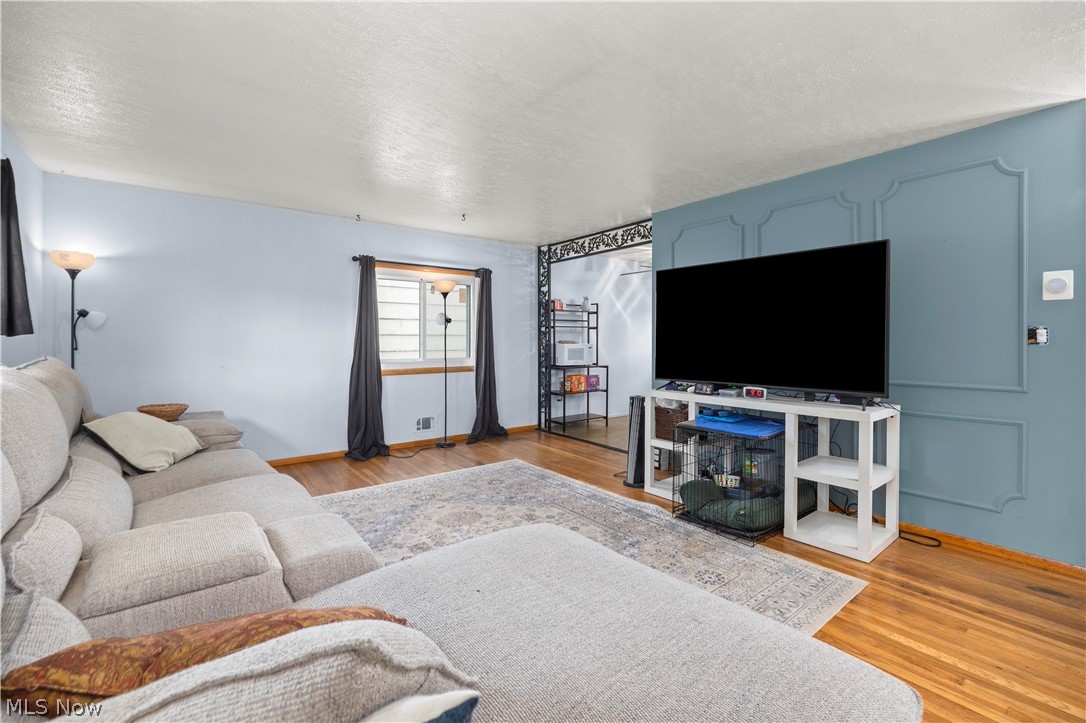 5817 Calamie Drive Parma Heights OH 44130