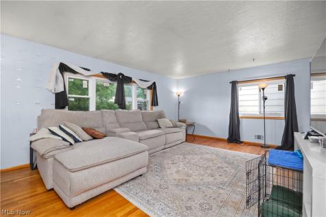 5817 Calamie Drive Parma Heights OH 44130