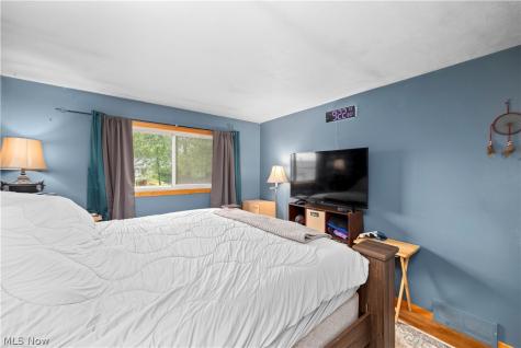 5817 Calamie Drive Parma Heights OH 44130