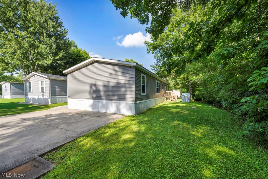 285 Westwoods Amherst OH 44001