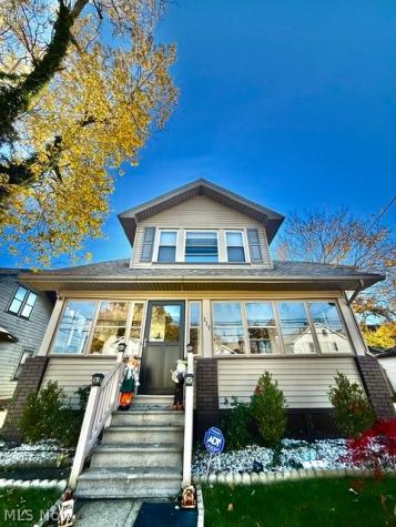 317 Maple Street Niles OH 44446