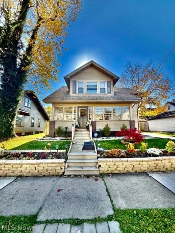 317 Maple Street Niles OH 44446