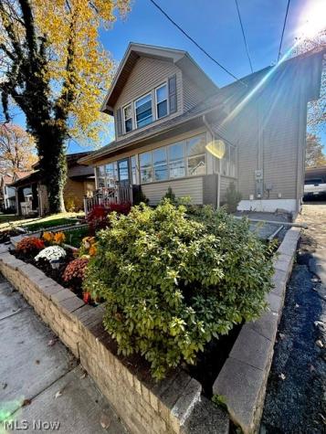 317 Maple Street Niles OH 44446