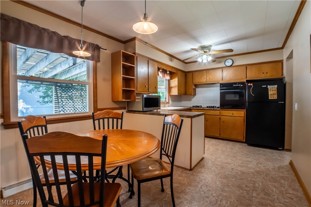 11255 Eleanor Avenue NE Hartville OH 44632