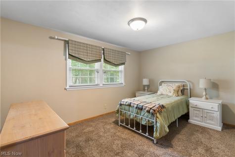 939 Genoa Avenue NW Massillon OH 44646