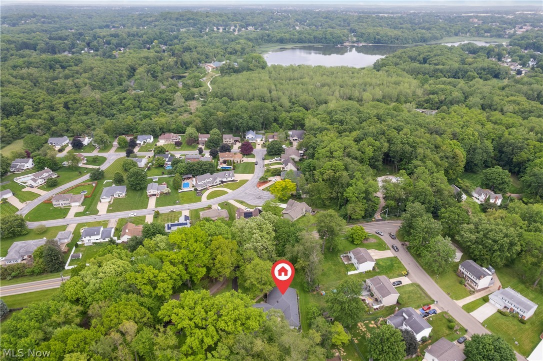939 Genoa Avenue NW Massillon OH 44646