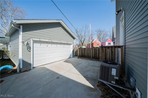 12101 Wade Park Avenue Cleveland OH 44106