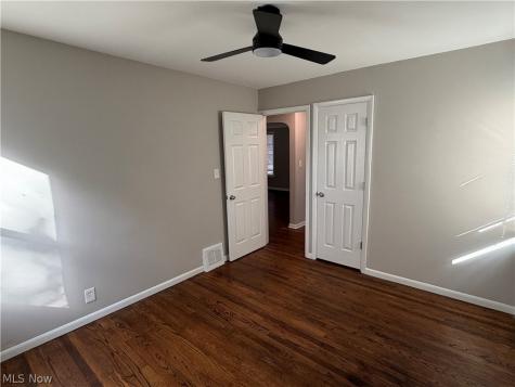3774 Salisbury Road South Euclid OH 44121