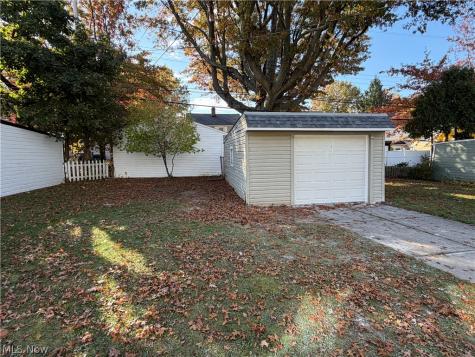 3774 Salisbury Road South Euclid OH 44121