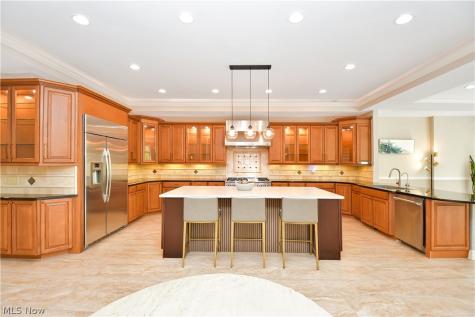 6610 Cummings Court Solon OH 44139