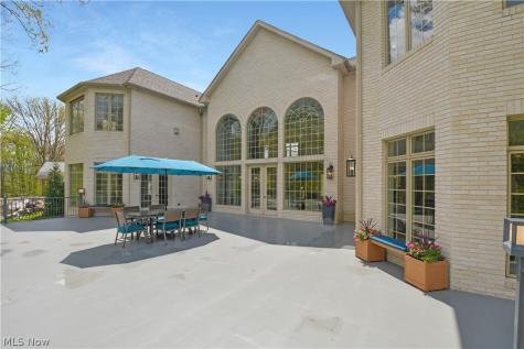 6610 Cummings Court Solon OH 44139