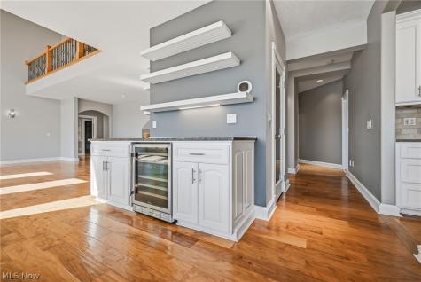 1803 Whisper Bluff Trail Hinckley OH 44233