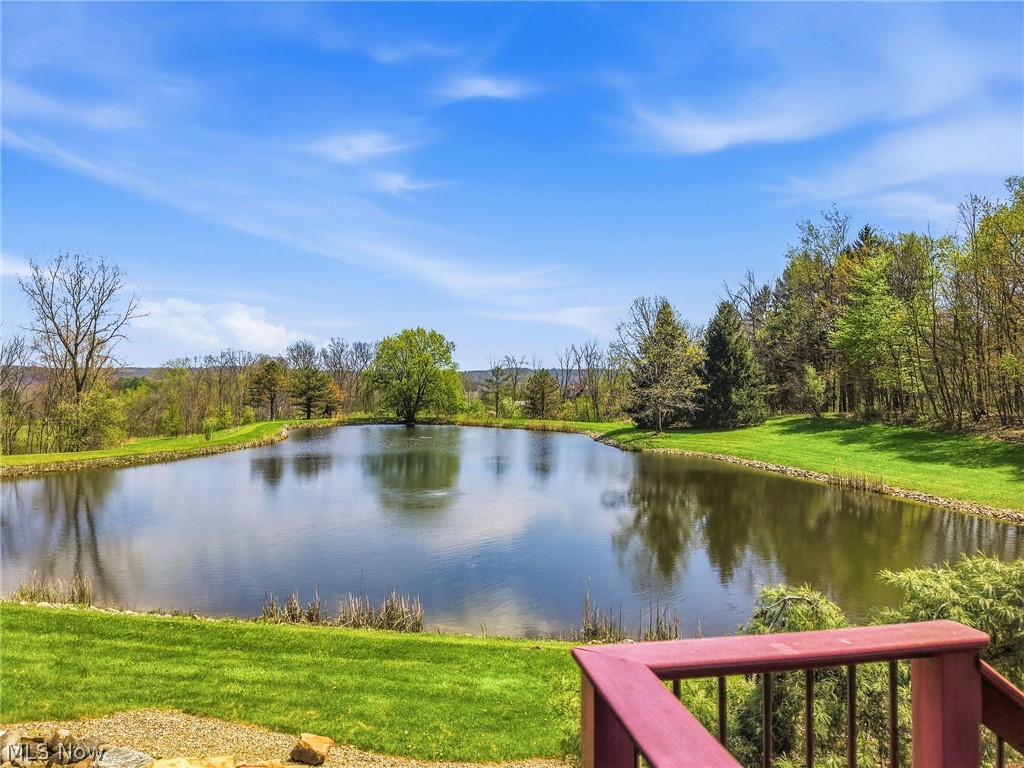 1803 Whisper Bluff Trail Hinckley OH 44233