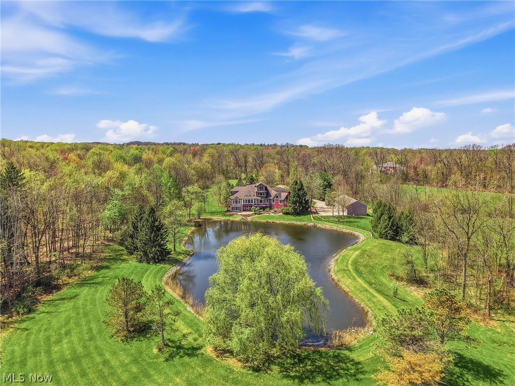 1803 Whisper Bluff Trail Hinckley OH 44233