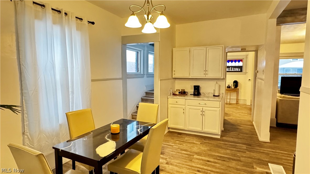 4001 E 54th Street Newburgh Heights OH 44105