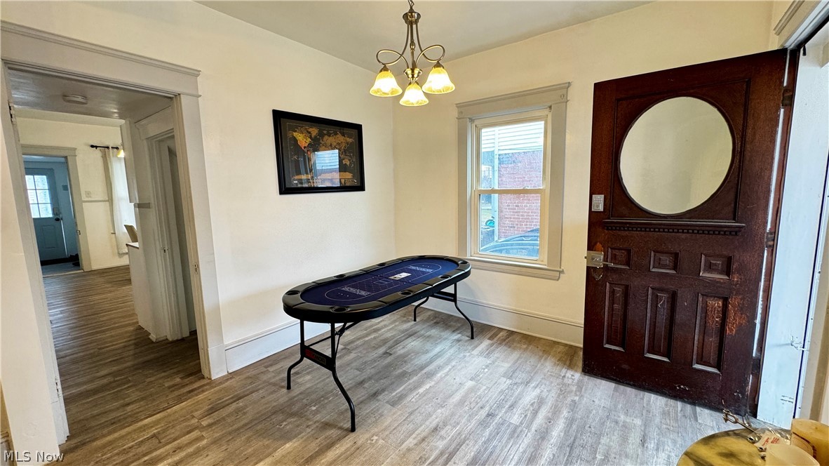 4001 E 54th Street Newburgh Heights OH 44105