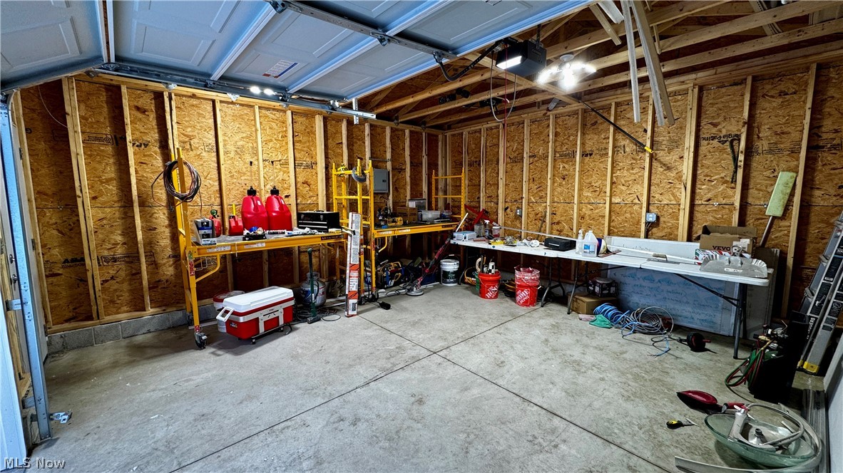4001 E 54th Street Newburgh Heights OH 44105