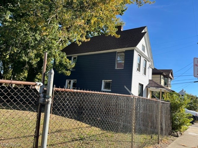 9514 Silk Avenue Cleveland OH 44102