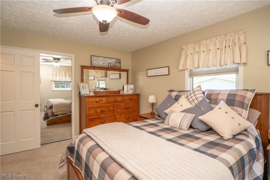 8026 Garnet Avenue NE Canton OH 44721