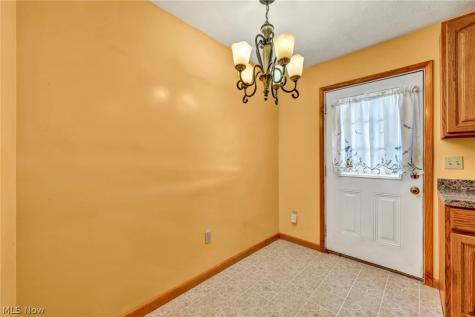 5818 Smith Road Brook Park OH 44142