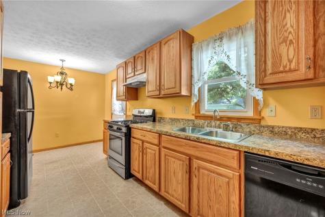 5818 Smith Road Brook Park OH 44142