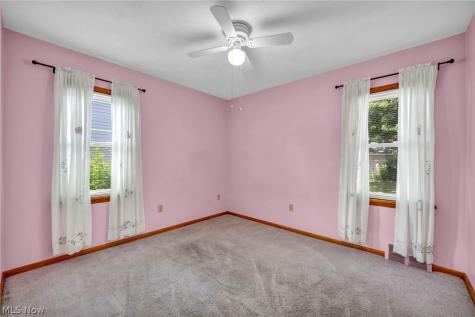5818 Smith Road Brook Park OH 44142